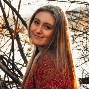 Meet your Posher, Amelia